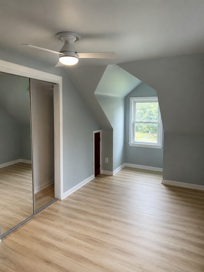 Building Photo - Spacious 3-Bedroom South Euclid Home with Attached Garage