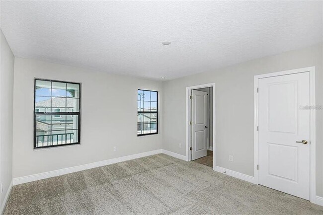 Building Photo - 12736 Bergstrom Bay Dr
