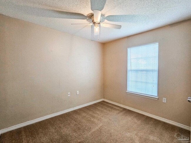 Building Photo - 9771 Cobblebrook Dr