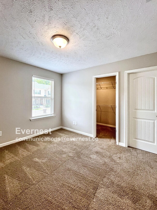 Building Photo - 4099 Saddlecreek Wy