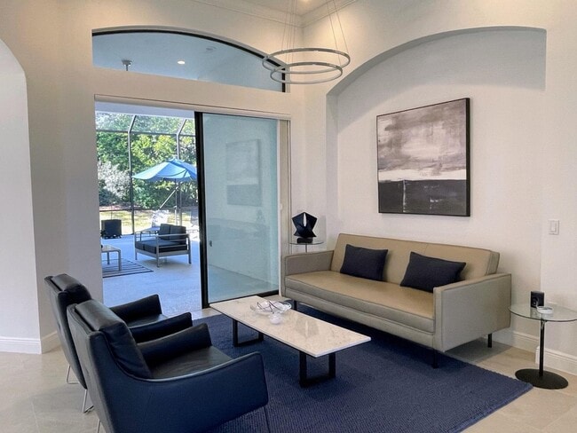 Building Photo - 7168 Whitemarsh Cir