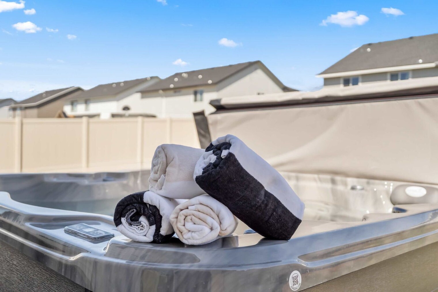 Building Photo - 5302 E Burnte Peak St