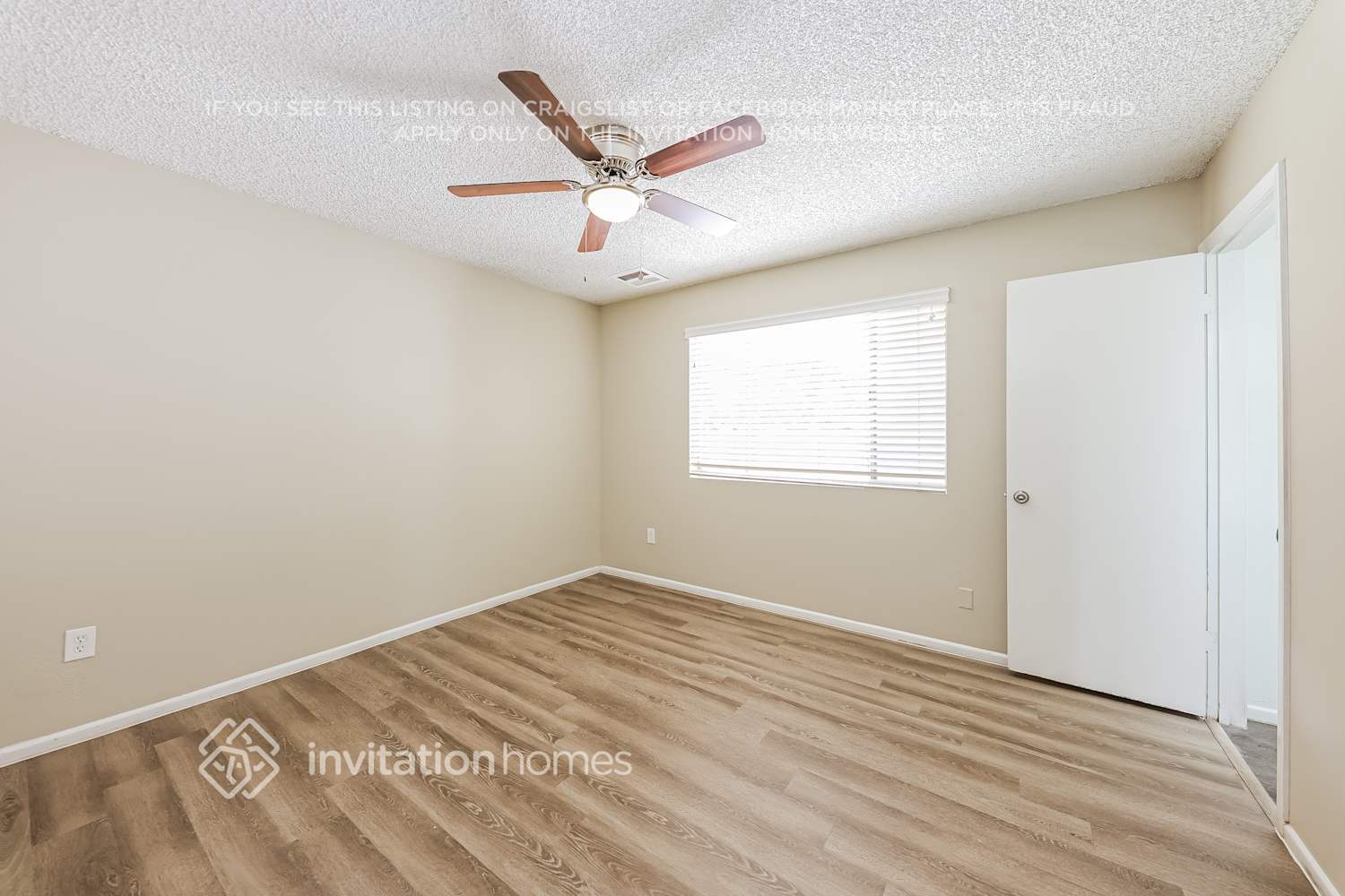 Building Photo - 2929 W Michelle Dr