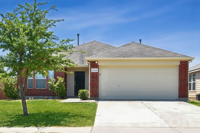 Building Photo - 2000 Natchez Dr