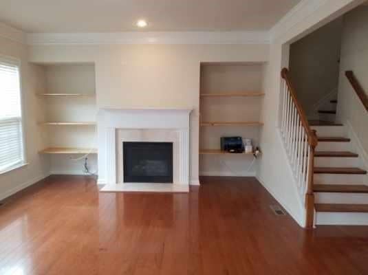 Building Photo - 6072 Kearny Ln