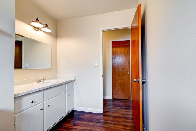 Building Photo - 8311 Raintree Ave