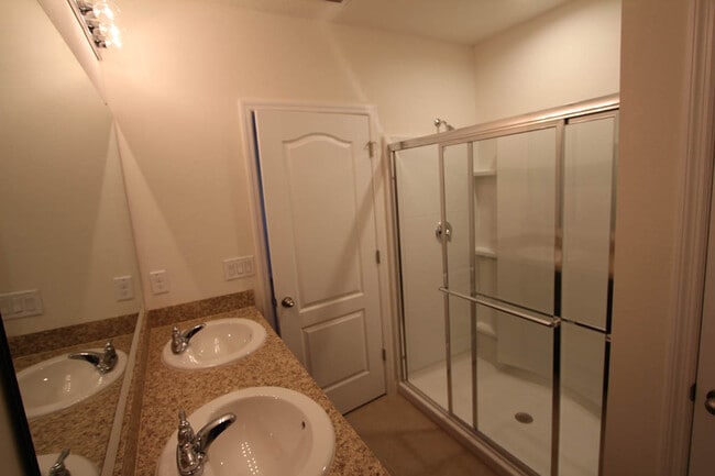 Building Photo - 451 Arbor Lakes Dr