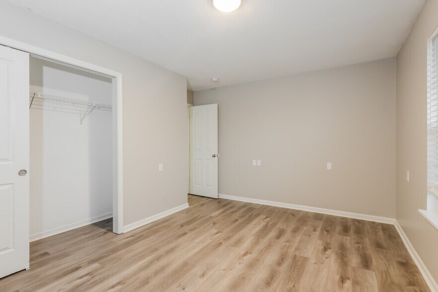Building Photo - 1251 Matthews Ct
