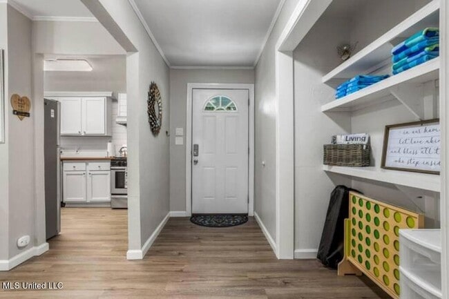 Building Photo - 1807 Curcor Dr