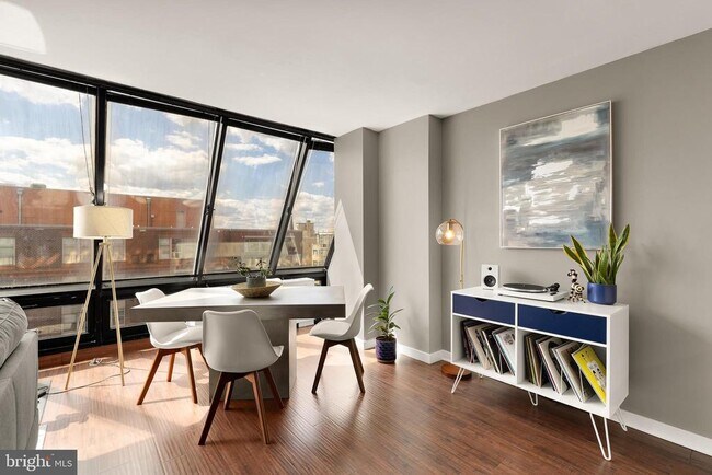 Building Photo - 1245 13th St NW