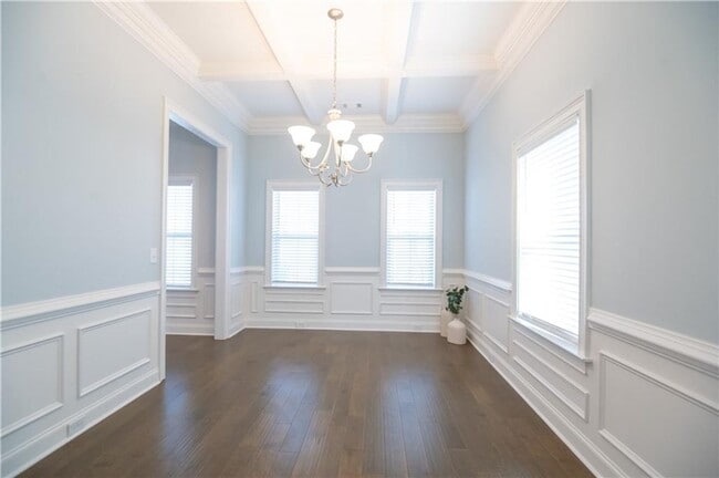 Building Photo - Spacious & Stylish 4BD Home with Loft in C...