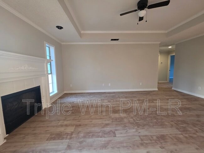 Building Photo - 66 Nevada Ln