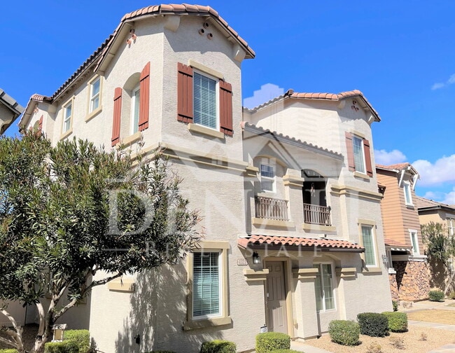 Building Photo - 4321 E Jasper Dr