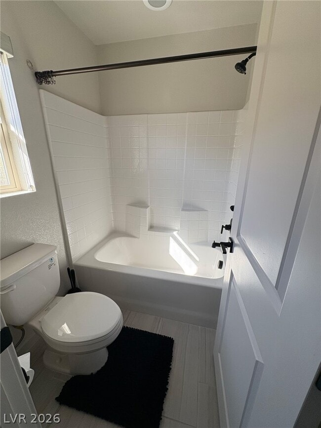 Building Photo - 9702 Sapphire Rim Ave