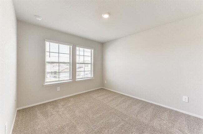 Building Photo - 16524 Cascading Pnes Ct