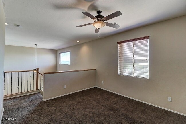 Building Photo - 4417 W Heyerdahl Dr