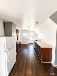 Building Photo - 85 Klas Ave
