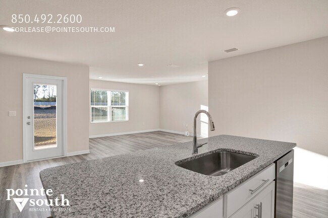 Building Photo - 32038 Lyon Rd