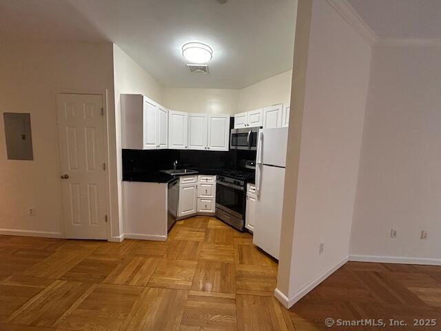 Building Photo - 79 Prospect St