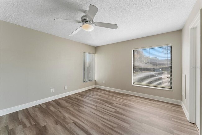 Building Photo - 5201 Bellefield Dr