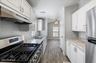 Building Photo - 2885 N Panorama Dr