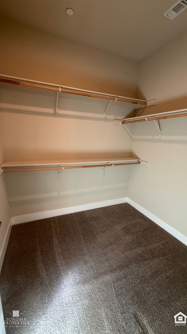 Building Photo - Modern 3-Story Living in Santa Rosa - Available Now!