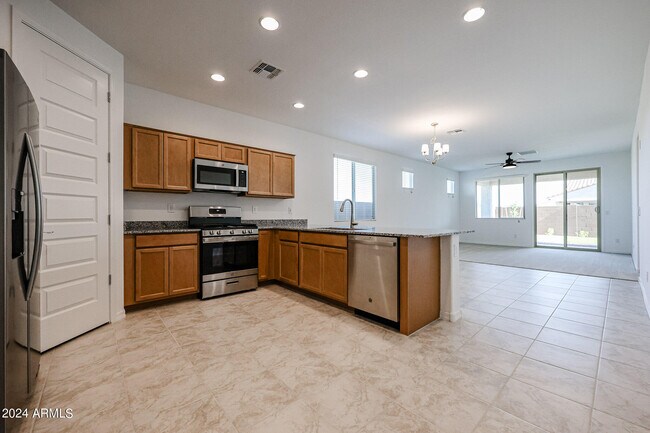 Building Photo - 8907 W Colter St