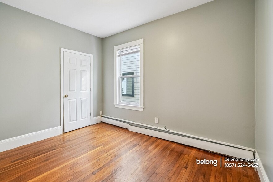 Building Photo - 62 Fuller St