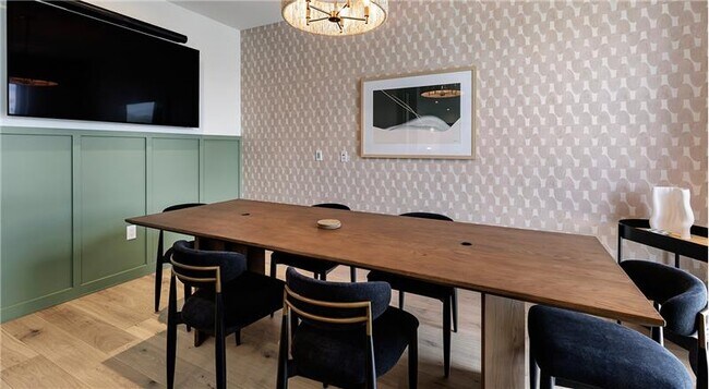 Building Photo - 5902 Westminster Dr