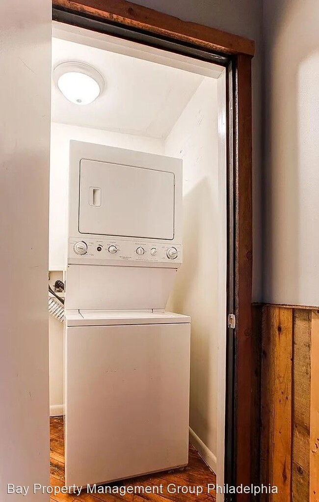 Building Photo - 1 br, 1 bath House - 1220 Buttonwood St #204