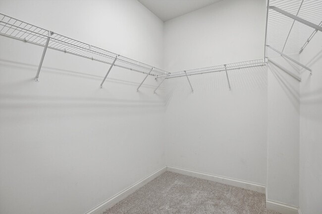 Building Photo - 1891 Admiral Ct