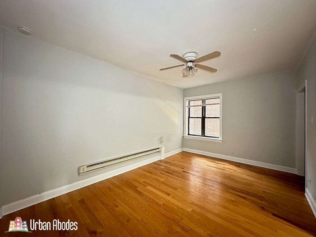 Building Photo - 3731 N Pine Grove Ave