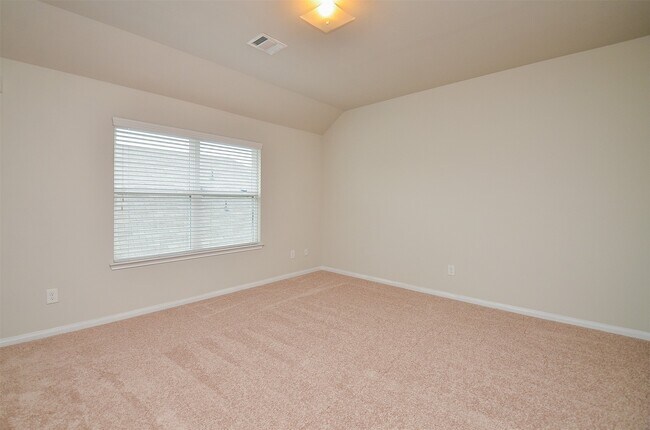 Building Photo - 24902 Alberti Sonata Dr