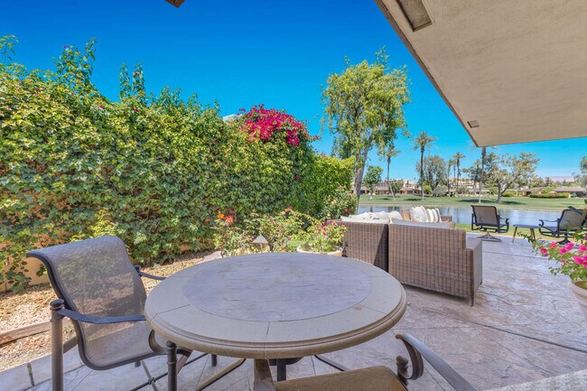 Building Photo - 24 Columbia Dr