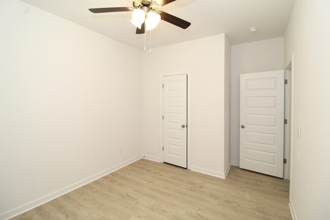 Building Photo - 2309 Langford St