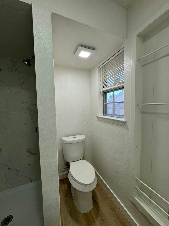 Building Photo - 3825 Old Faithful Ct