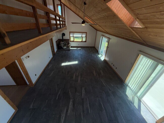 Building Photo - 3793 Badger Ln