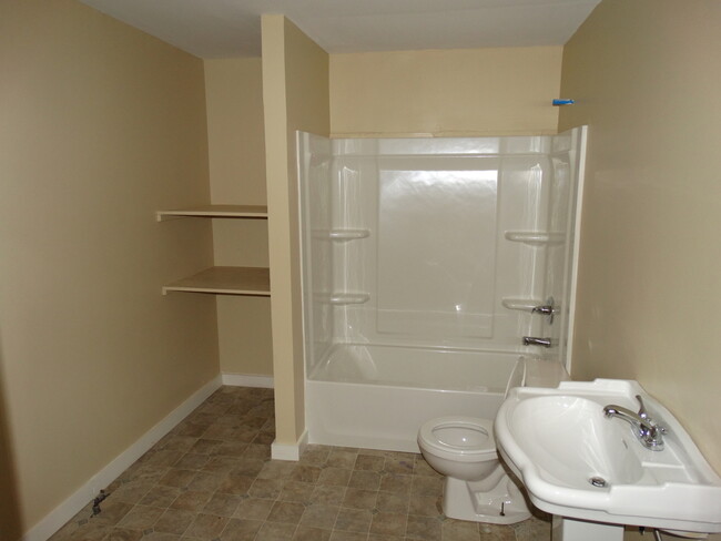 Building Photo - Welcome Home!