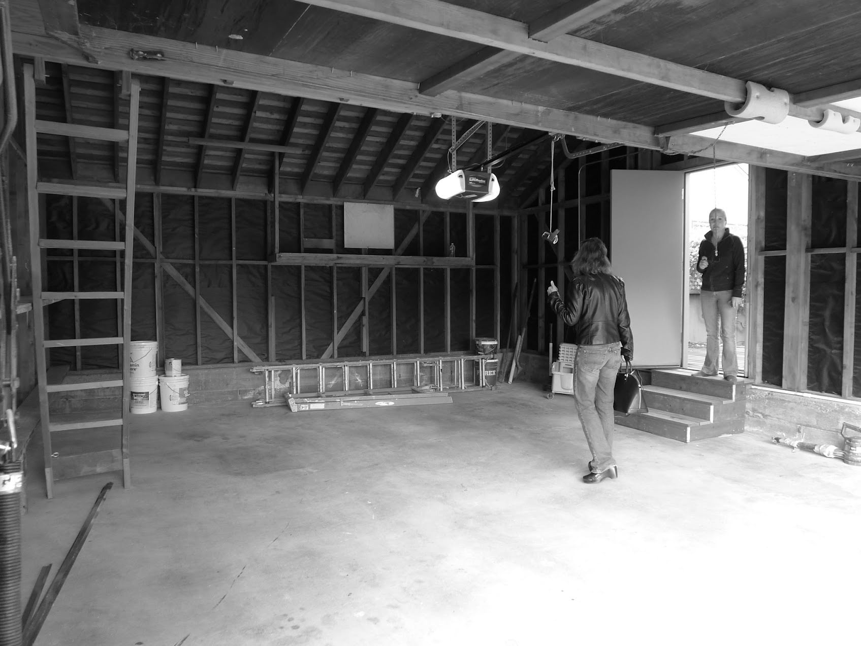 Building Photo - 2 Sheldrake Ct