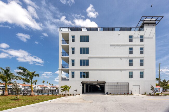 Building Photo - 400 150th Ave