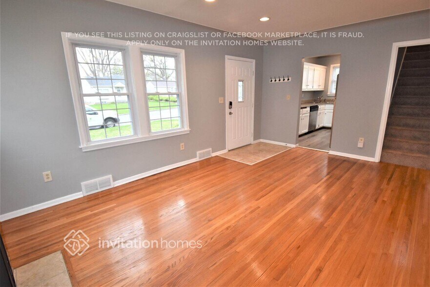 Building Photo - 6909 Morgan Ave S