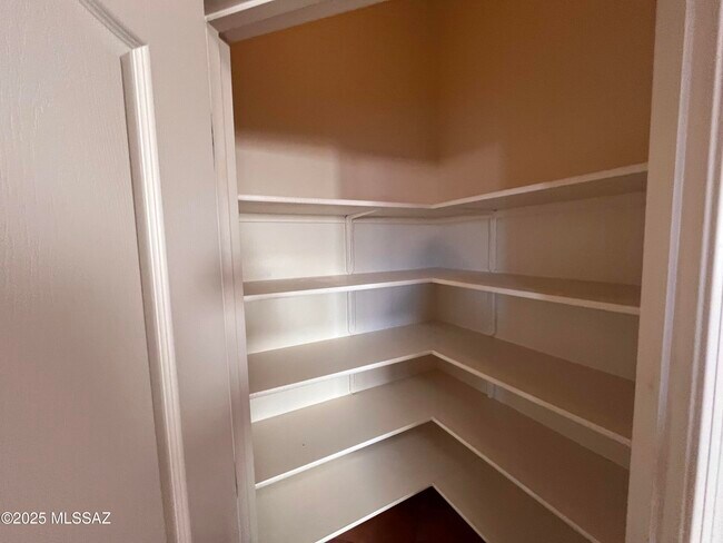 Building Photo - 13451 E Ace High Dr