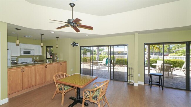 Building Photo - 5400 Eagles Point Cir
