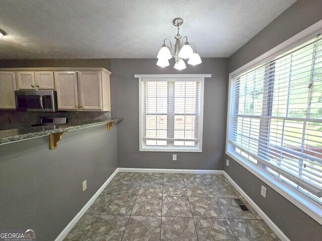 Building Photo - 117 Davis Mill Ct