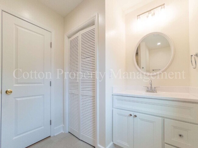 Building Photo - 4204 Wrightsville Ave