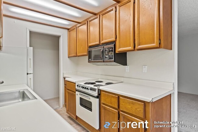 Building Photo - 2 br, 1 bath Condo - 280 Easy Street, Moun...