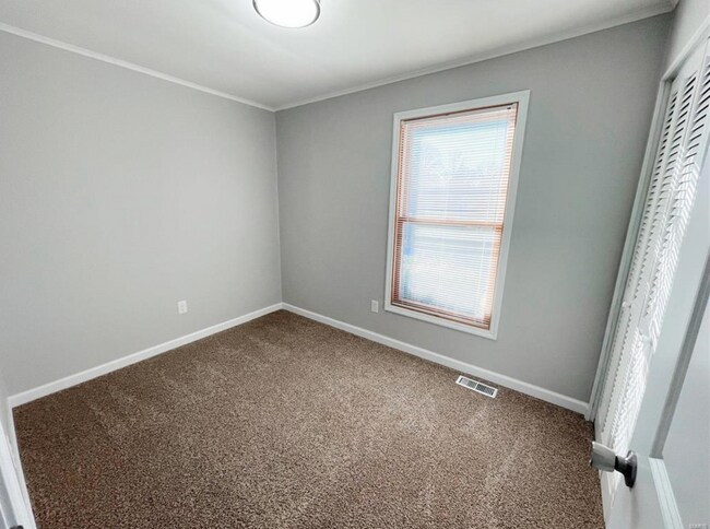 Bedroom 1 - 12 Circle Dr