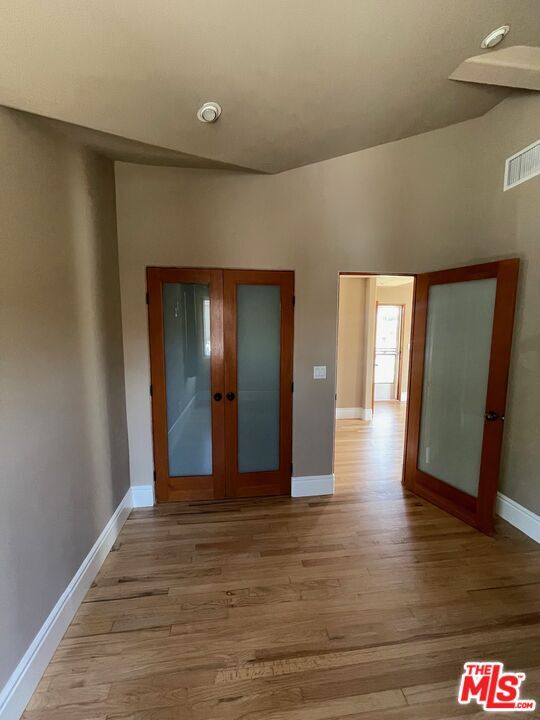 Building Photo - 8503 Lilienthal Ave