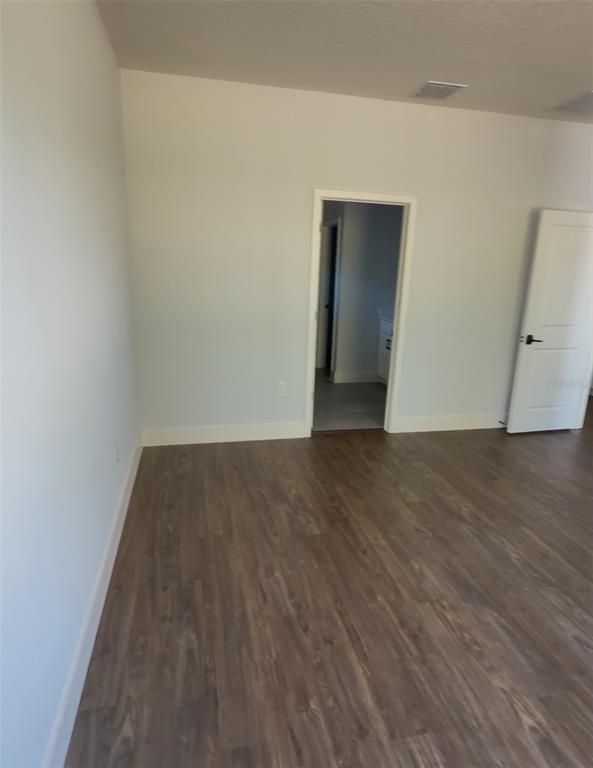 Building Photo - 98 Birchwood Dr