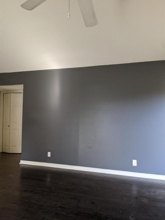 Building Photo - 1601 Faro Dr